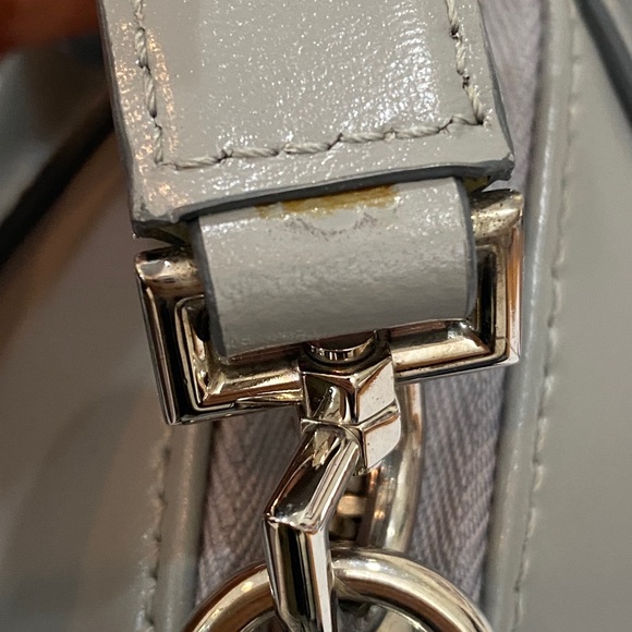 Givenchy mini Antigona in smooth grey leather - Picture 8 of 11